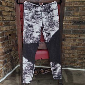 Puma Women's Clash Tights - Leggings